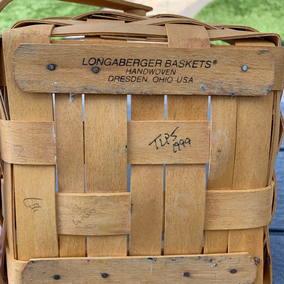 Longaberger - Picture 2 of 2